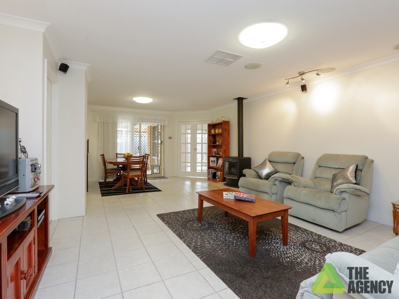 81 Southacre Drive, Canning Vale WA 6155