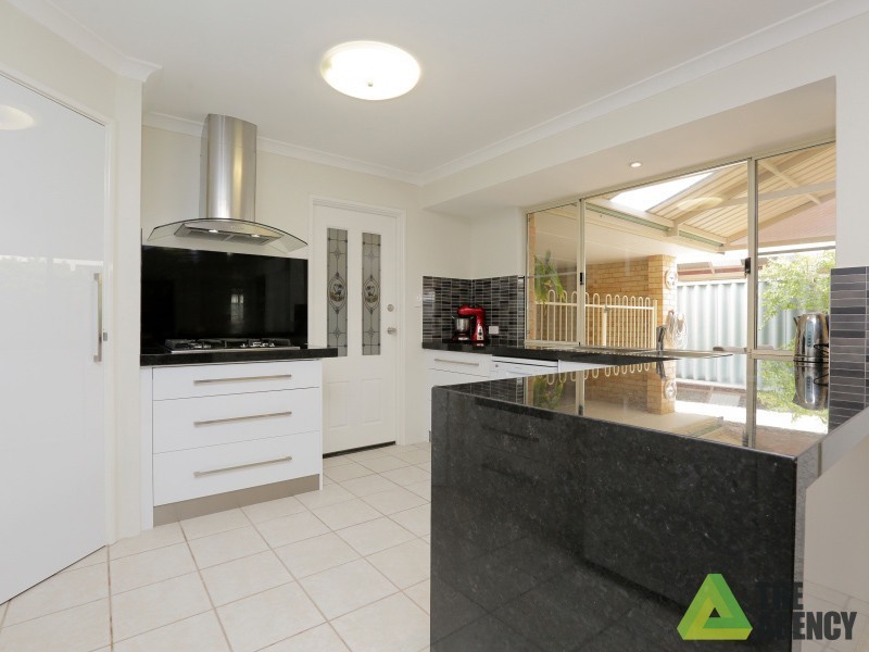 81 Southacre Drive, Canning Vale WA 6155