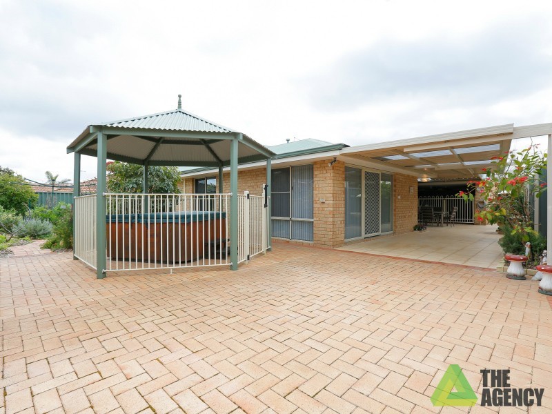 81 Southacre Drive, Canning Vale WA 6155