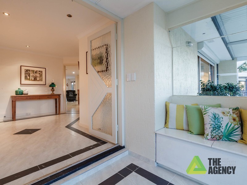 26 Sundew Road, Gooseberry Hill WA 6076