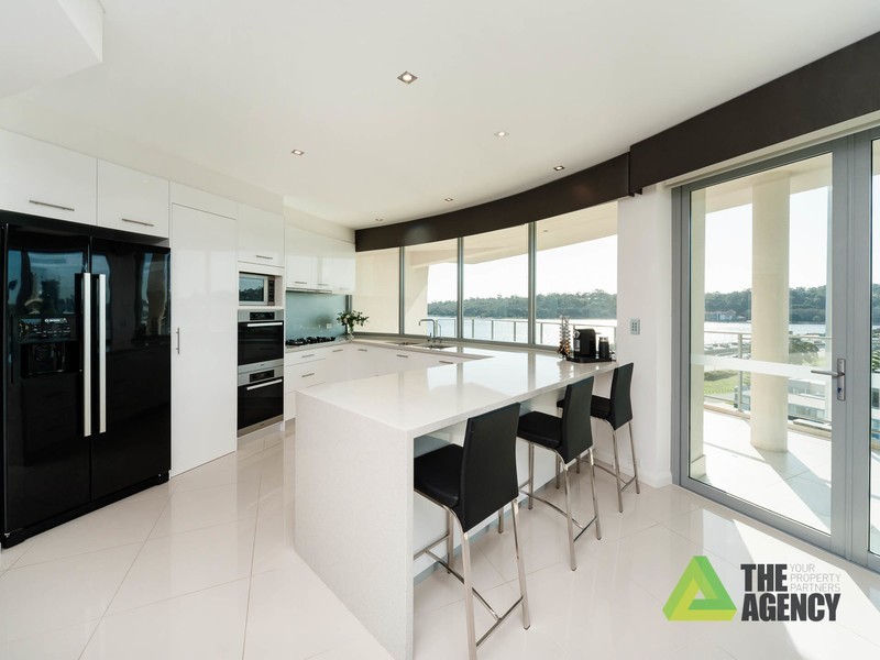 13/4 Scott Street, South Perth WA 6151