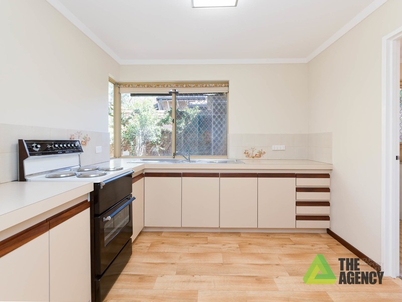 2/35 Park Street, Como WA 6152