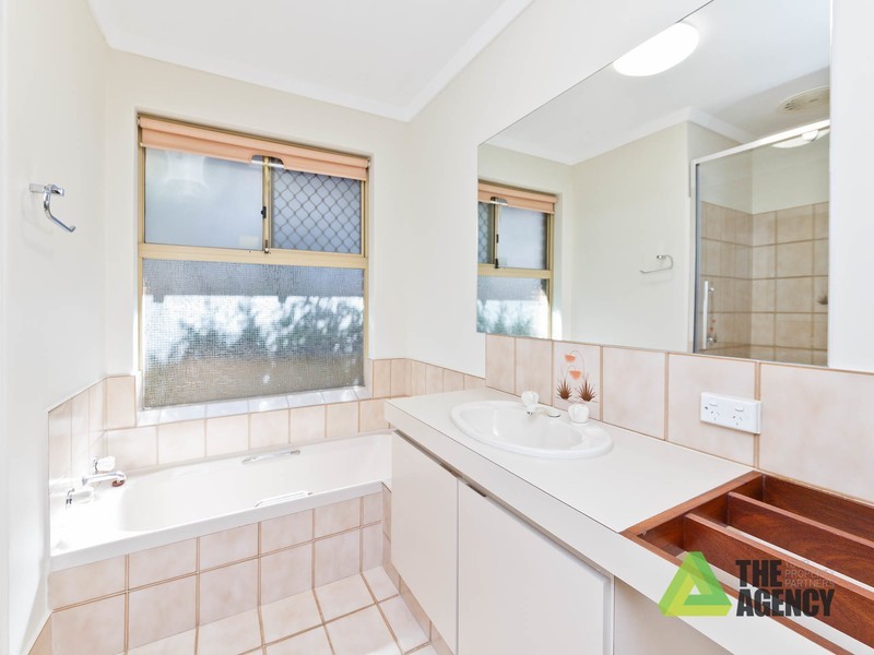 2/35 Park Street, Como WA 6152