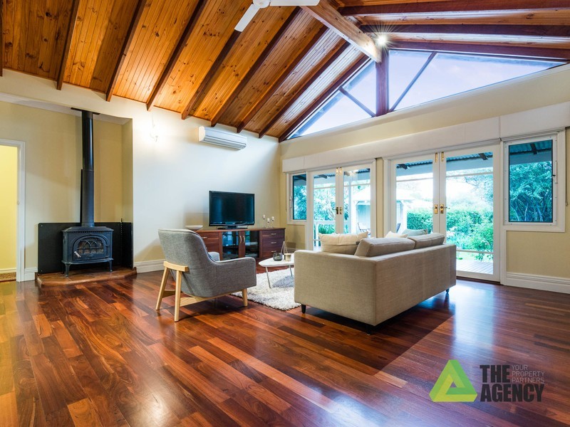 15 Orange Road, Darlington WA 6070