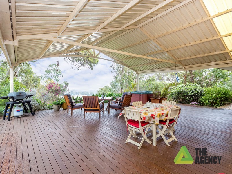 14A Musgrove Crescent, Boya WA 6056