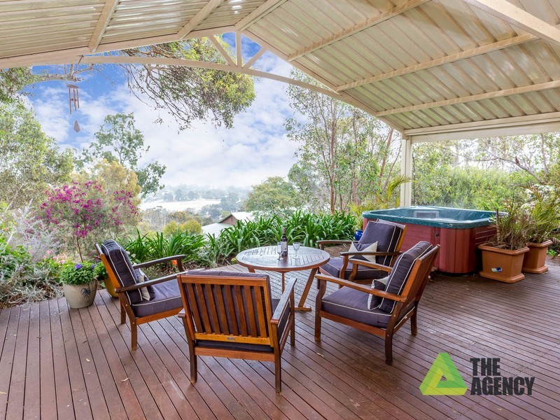 14A Musgrove Crescent, Boya WA 6056