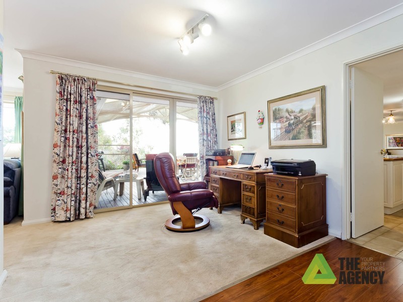 14A Musgrove Crescent, Boya WA 6056