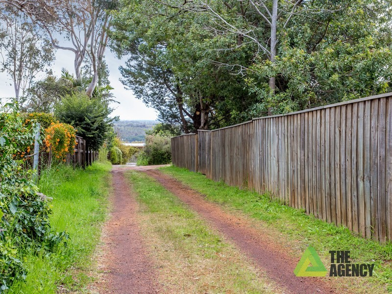 14A Musgrove Crescent, Boya WA 6056