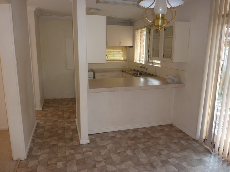 7 Vesta Crescent, Shelley WA 6148