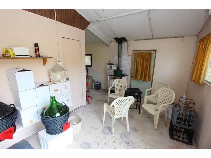 246 Newnham Road, Lake Clifton WA 6215