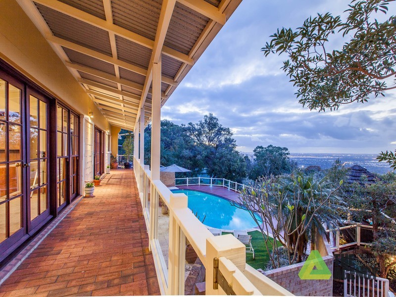 9 Marion Way, Gooseberry Hill WA 6076