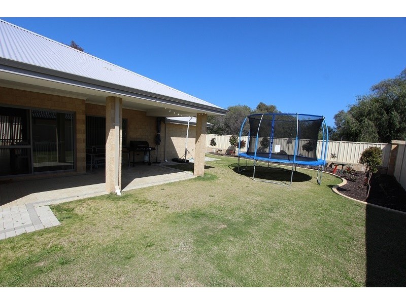 87 Iluka Road, Dawesville WA 6211