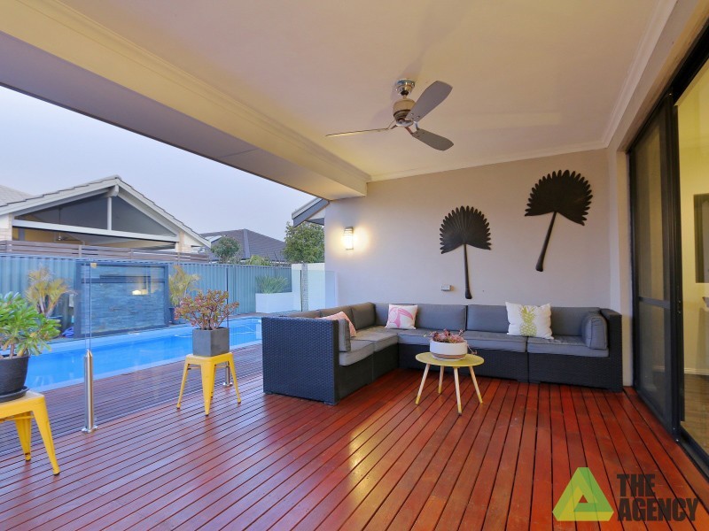 12 Whitehorse Drive, Harrisdale WA 6112