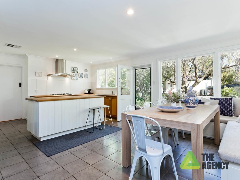 25B Holmesdale Road, Woodbridge WA 6056