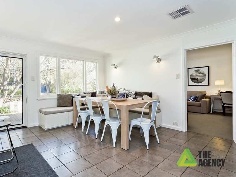 25B Holmesdale Road, Woodbridge WA 6056