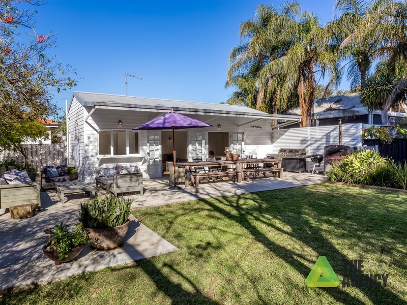 25B Holmesdale Road, Woodbridge WA 6056