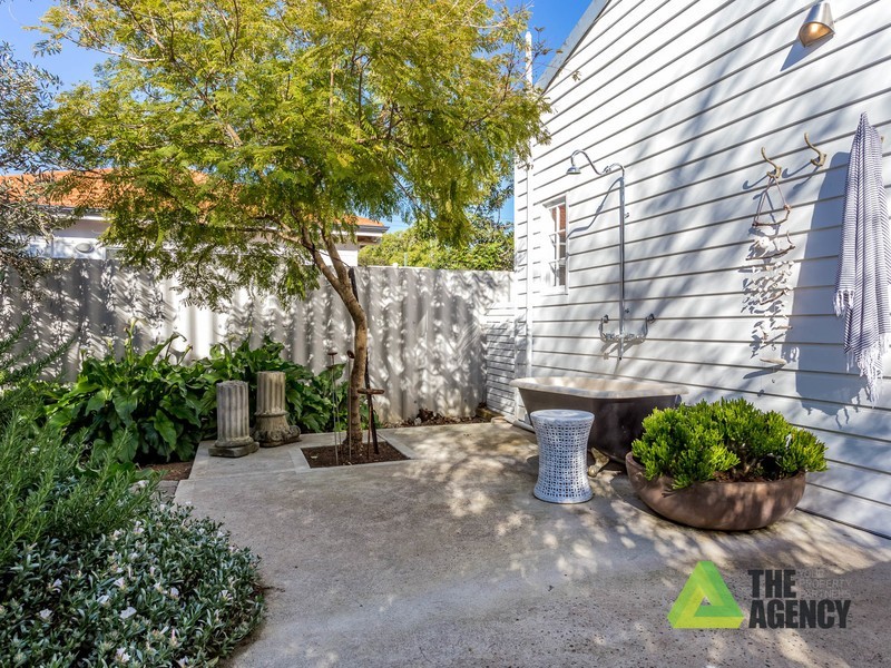 25B Holmesdale Road, Woodbridge WA 6056