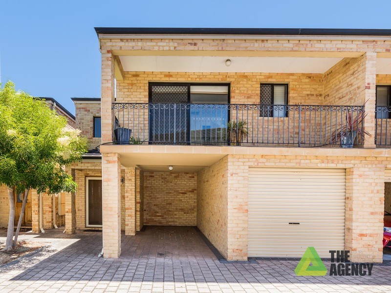 3/572 canning Highway, Attadale WA 6156