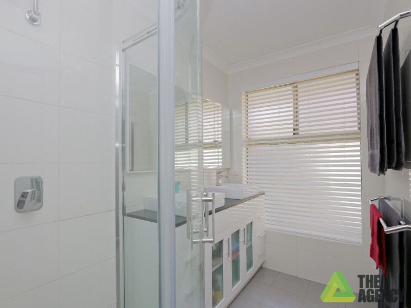 4 Athena Crossing, Canning Vale WA 6155