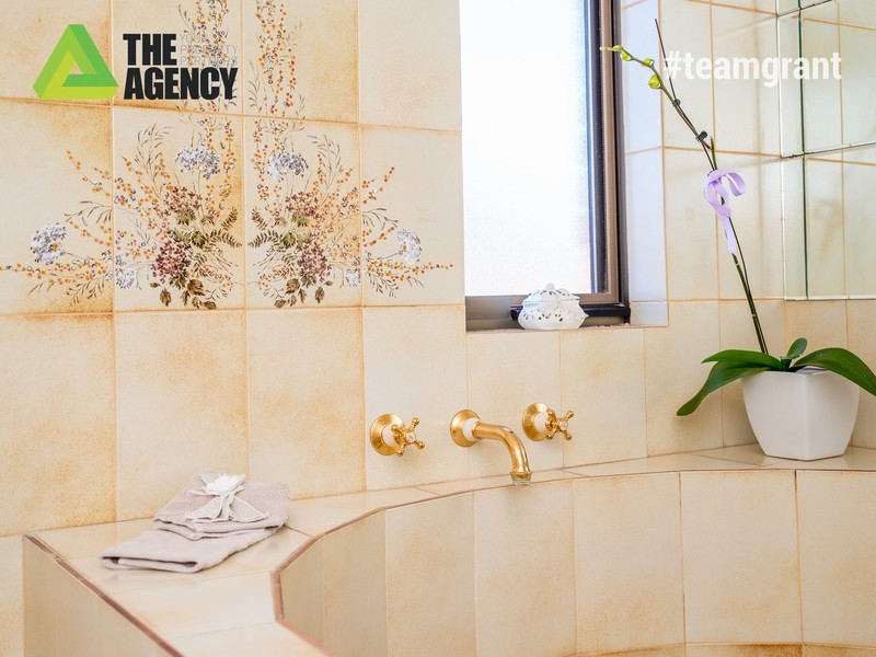 31 Hanrahan Loop, Kardinya WA 6163