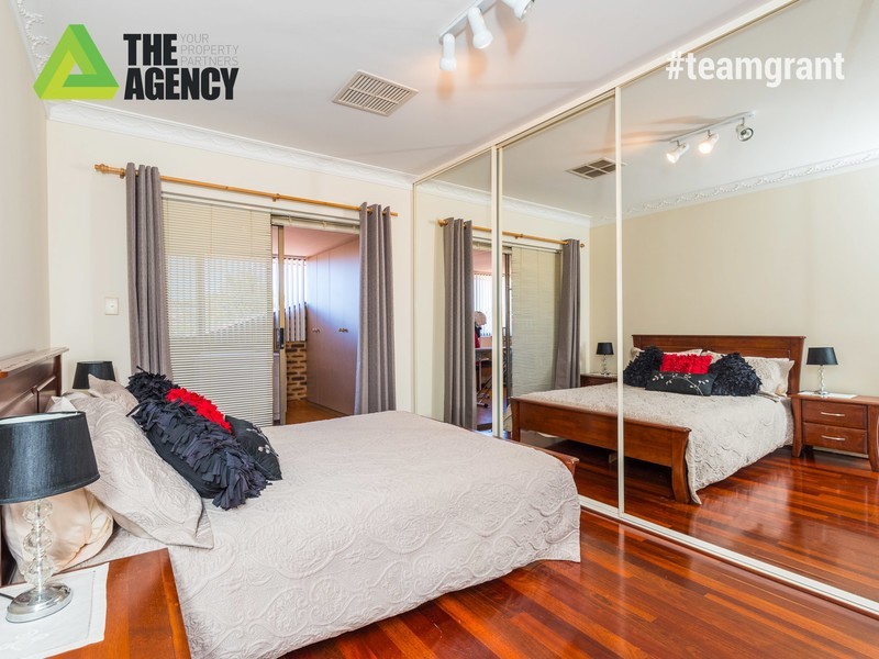 31 Hanrahan Loop, Kardinya WA 6163