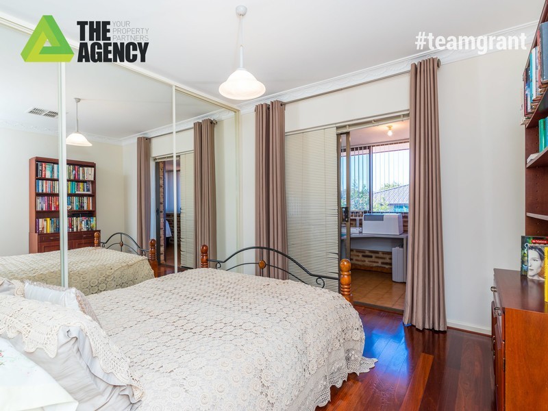 31 Hanrahan Loop, Kardinya WA 6163