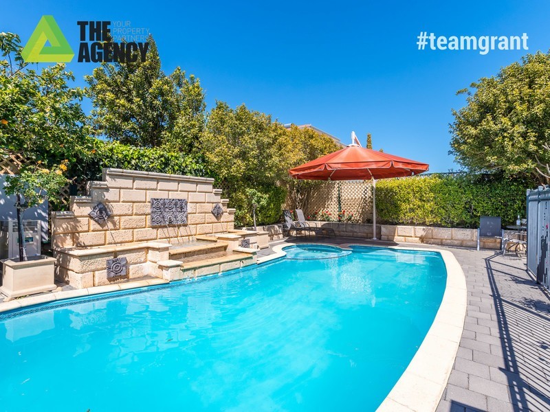 31 Hanrahan Loop, Kardinya WA 6163