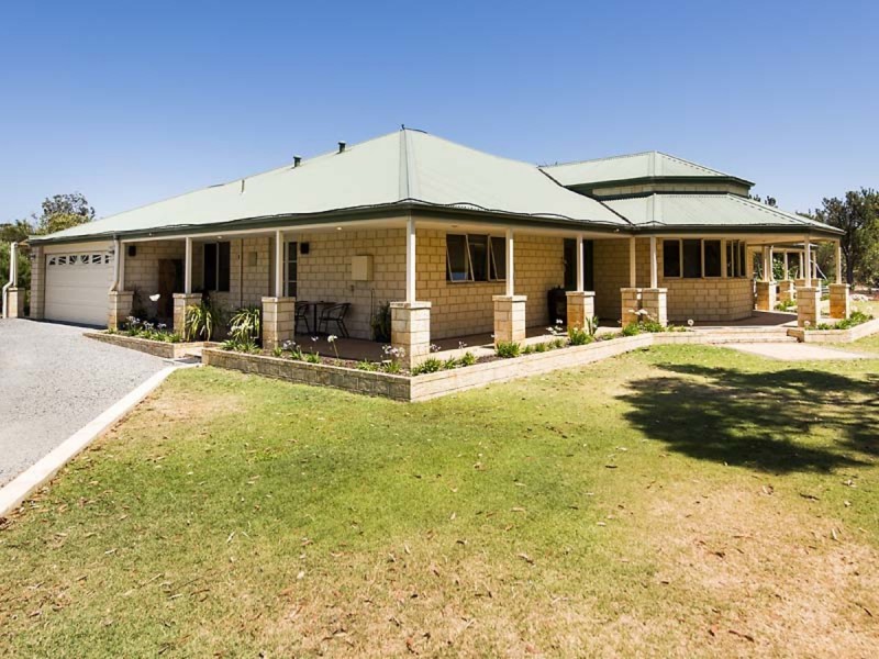131 Old Dairy Court, Oakford WA 6121