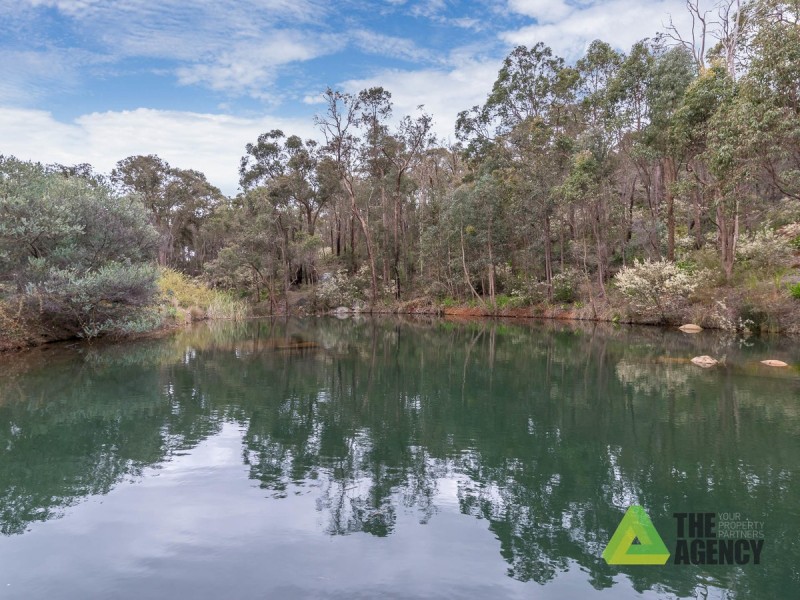 191 Aldersyde Road, Bickley WA 6076