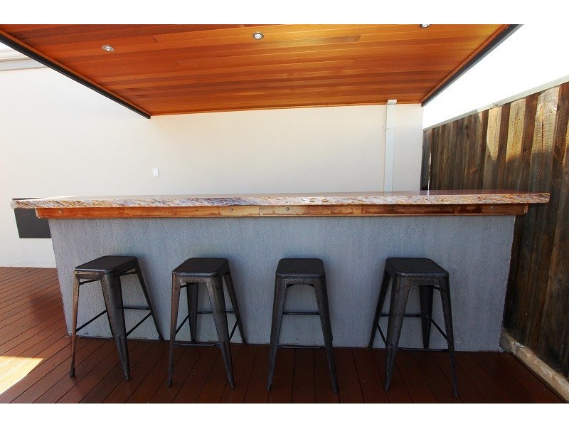 2 Grasshill Grange, Halls Head WA 6210