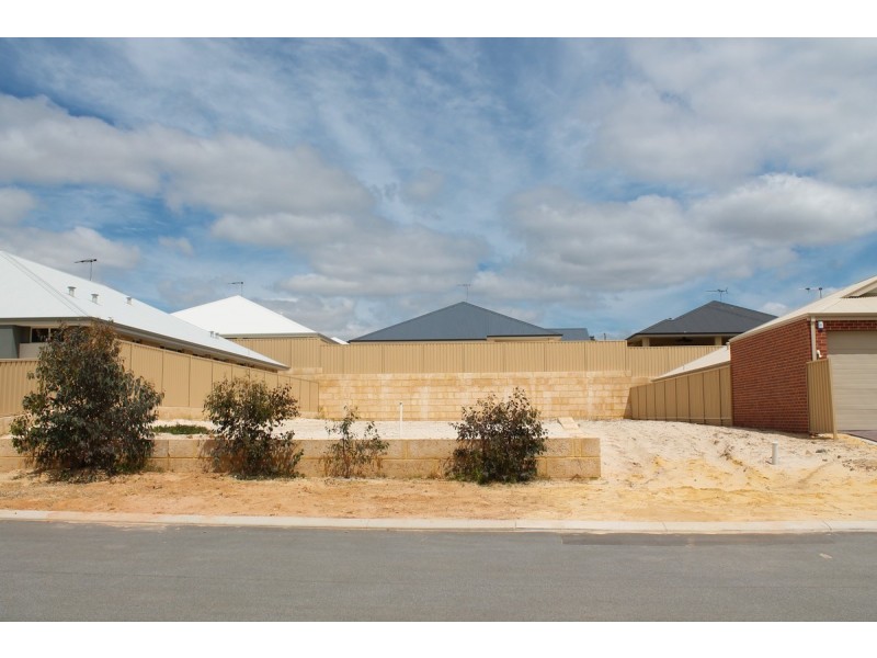 26 Darwinia Cresent, Helena Valley WA 6056