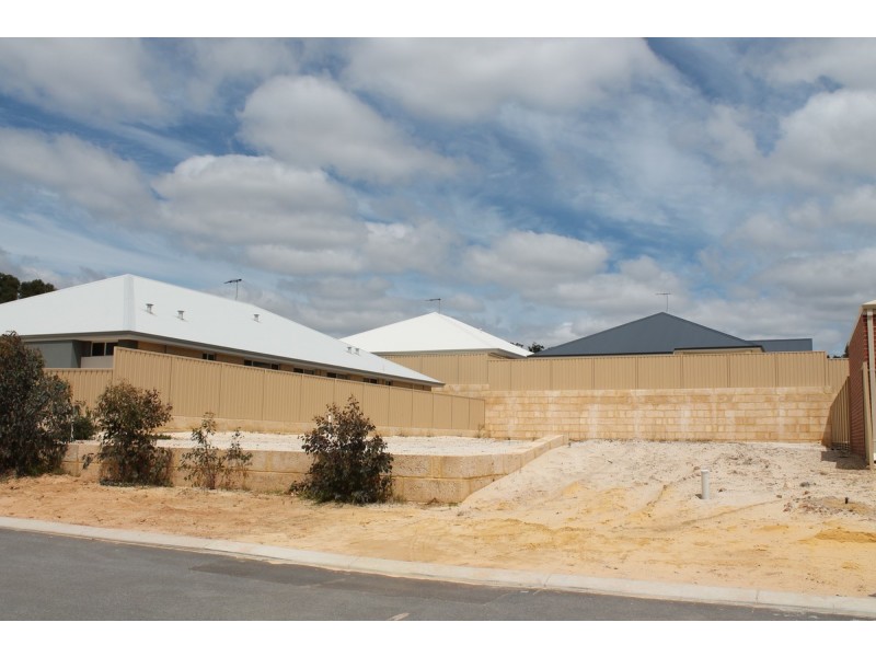 26 Darwinia Cresent, Helena Valley WA 6056