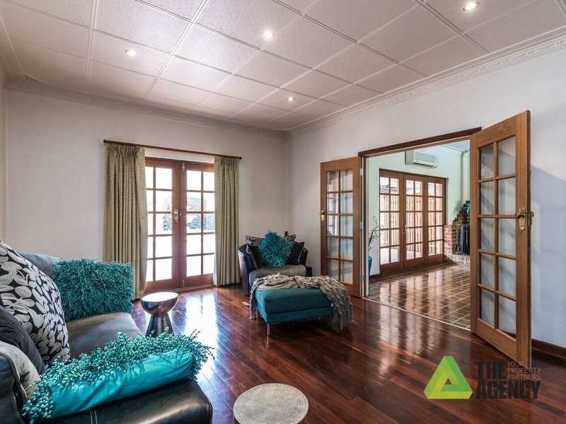 291 Walnut Road, Bickley WA 6076