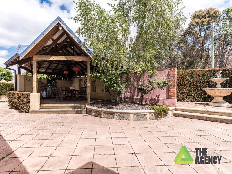 291 Walnut Road, Bickley WA 6076
