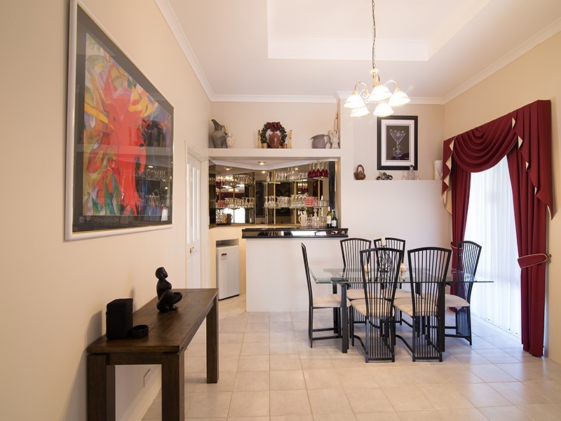 24 Burtonia Place, Canning Vale WA 6155