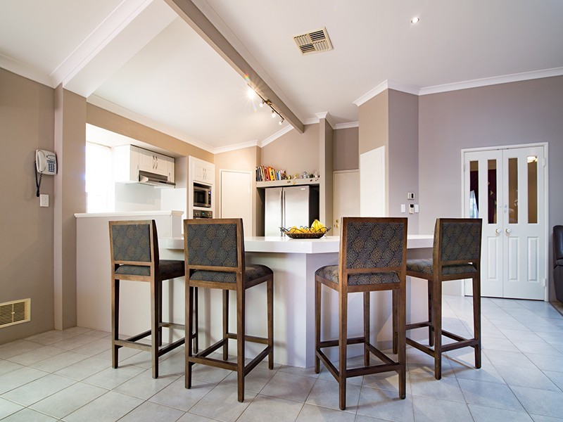 24 Burtonia Place, Canning Vale WA 6155