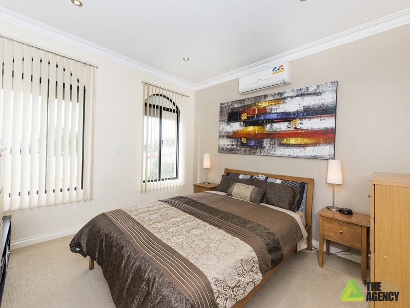 17 Sutherland Street, Westminster WA 6061