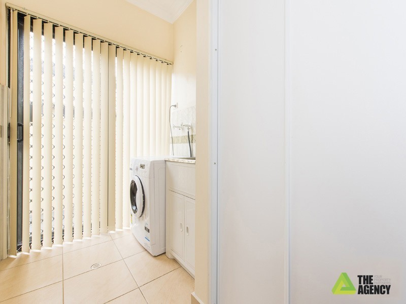 17 Sutherland Street, Westminster WA 6061