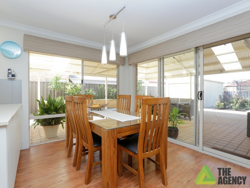 17 Solanum Gardens, Canning Vale WA 6155