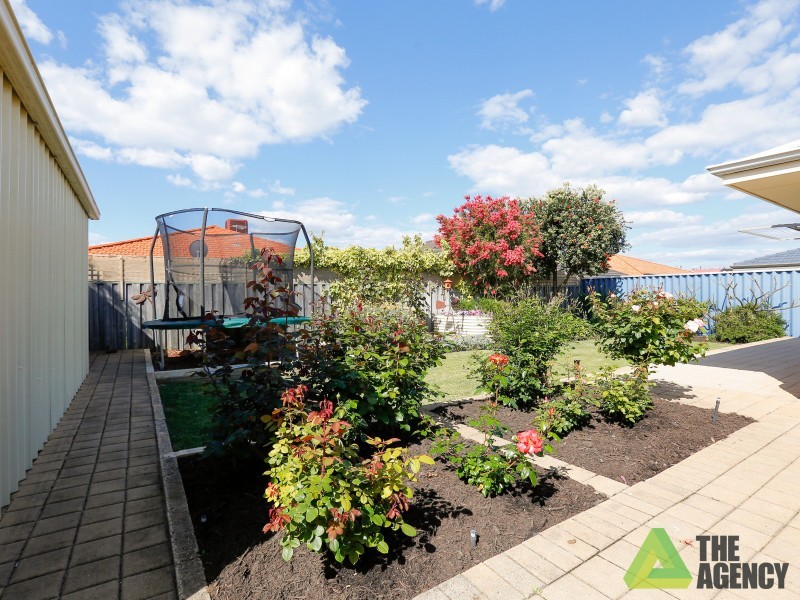 17 Solanum Gardens, Canning Vale WA 6155