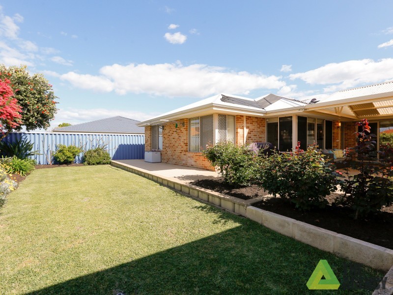 17 Solanum Gardens, Canning Vale WA 6155