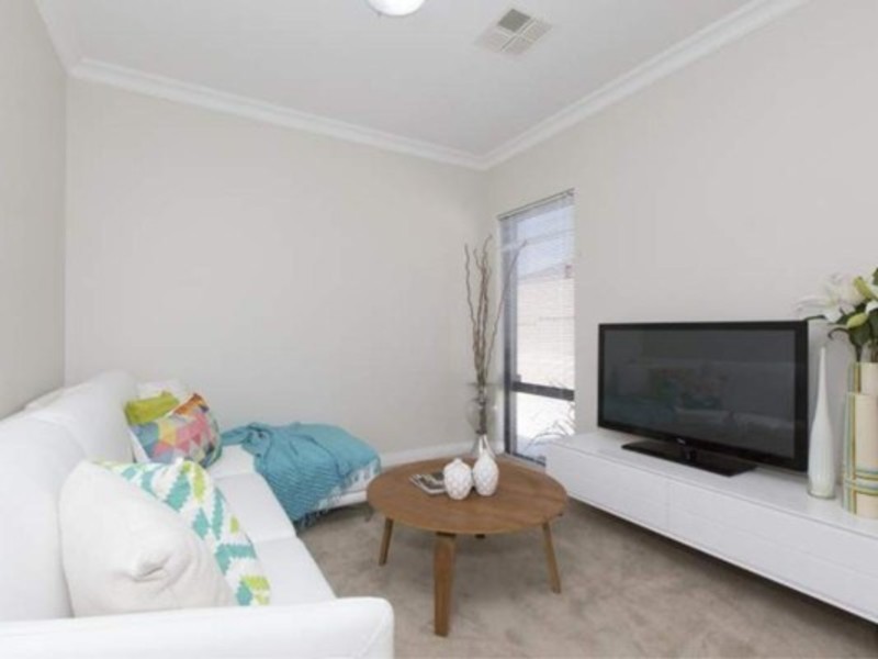 27 C Lindfield Street, Westminster WA 6061