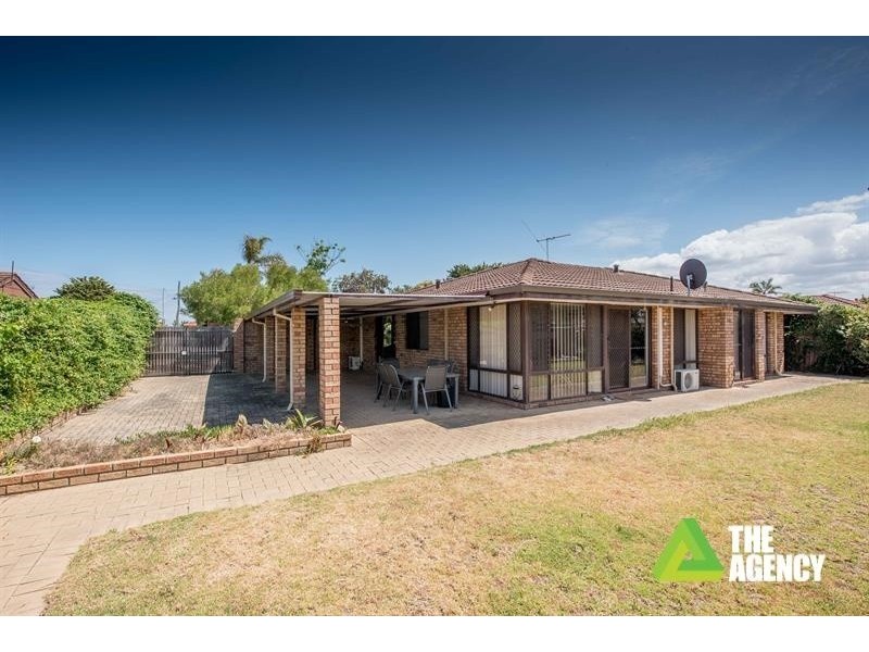 27 Lushington Drive, Padbury WA 6025