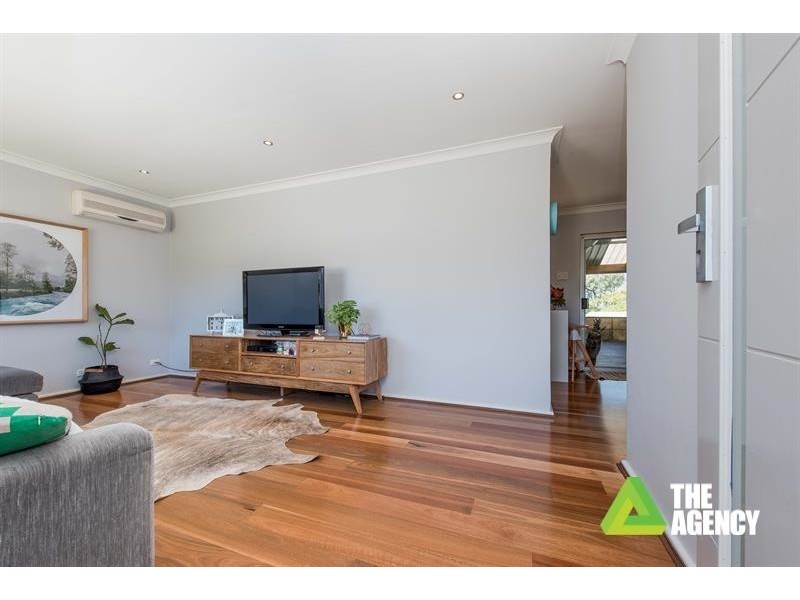 29 Glenbank Crescent, Kallaroo WA 6025