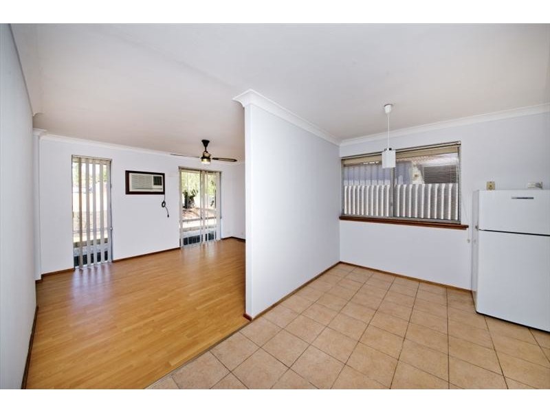 39 MacArthur Avenue, Padbury WA 6025