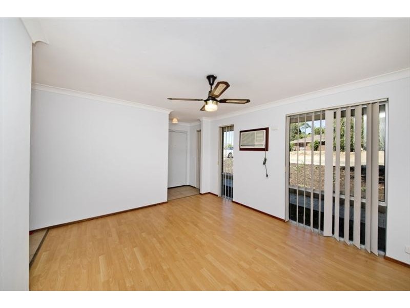 39 MacArthur Avenue, Padbury WA 6025