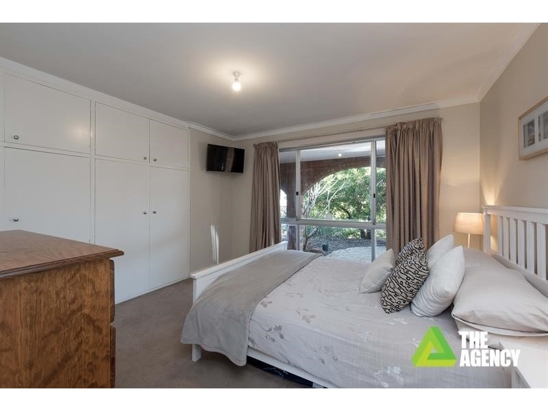 26 Barclay Avenue, Padbury WA 6025