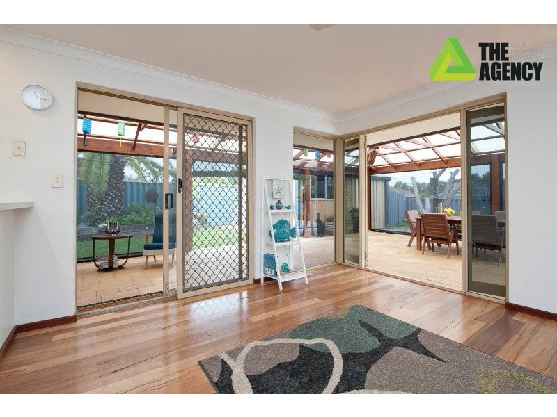 3 Nevoria Place, Padbury WA 6025