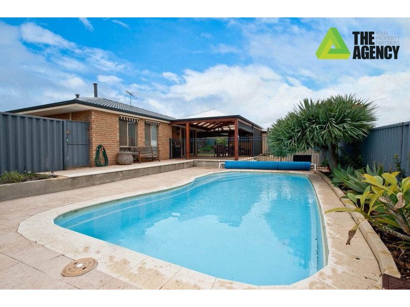 3 Nevoria Place, Padbury WA 6025