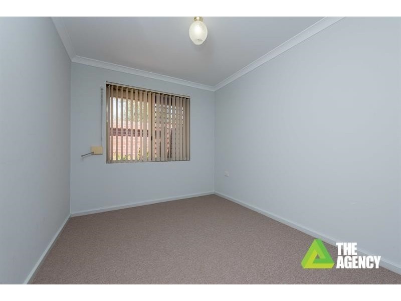 9/20 Blackwattle Parade, Padbury WA 6025